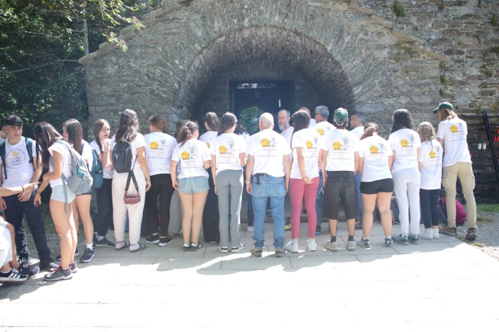 Renovables Y Tic con IES Al-Iscar Camino de Santiago 2025